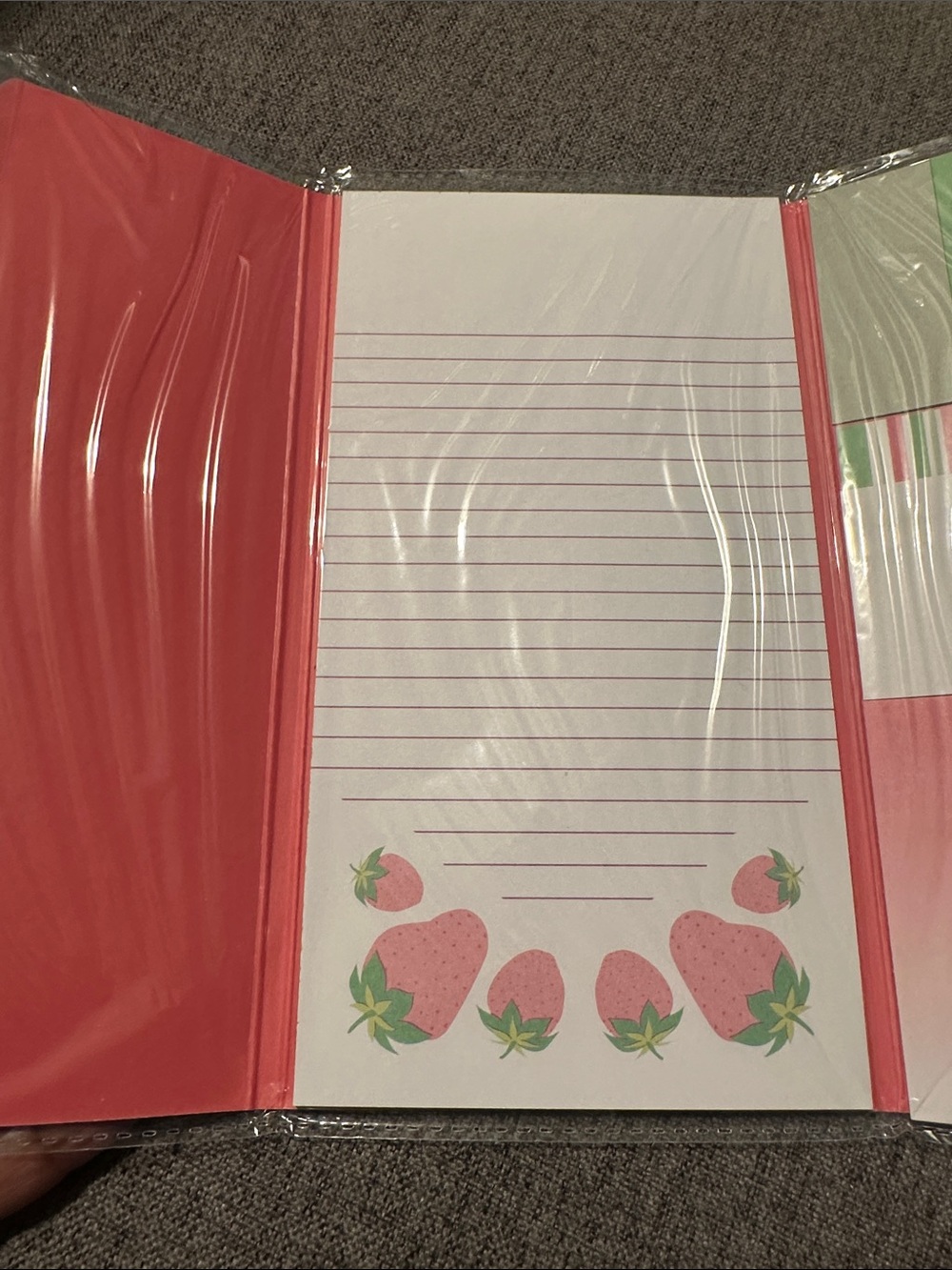 Jot Corner office Strawberry Pattern Sticky Notes - - Picture 4 of 6